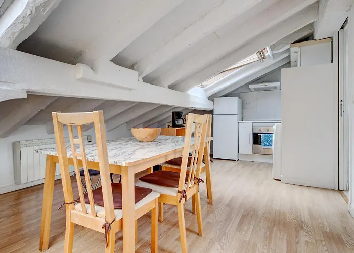 Preciosa Buhardilla En Centro *