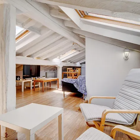 Apartment Preciosa Buhardilla En Centro Hondarribia