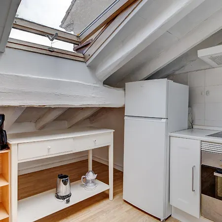 Preciosa Buhardilla En Centro Διαμέρισμα