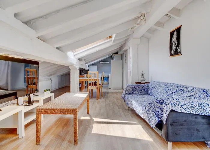 Preciosa Buhardilla En Centro *