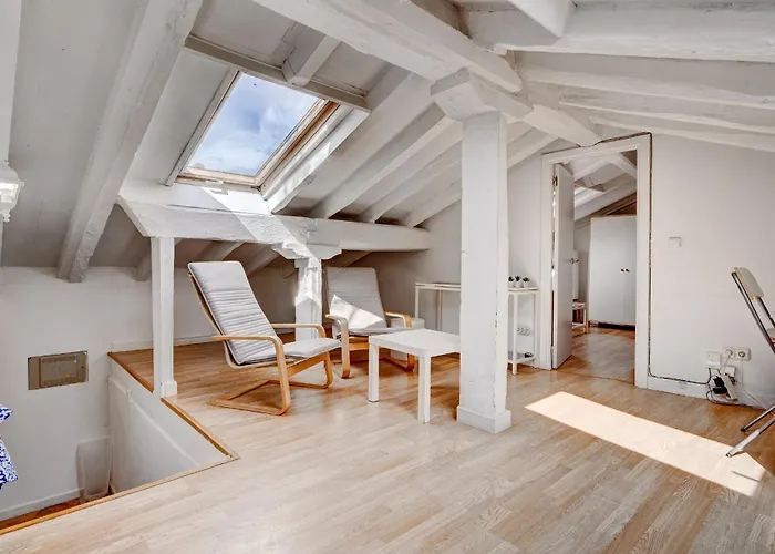 Preciosa Buhardilla En Centro הונדאריבה