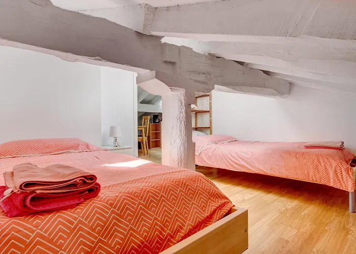 Preciosa Buhardilla En Centro דירה הונדאריבה